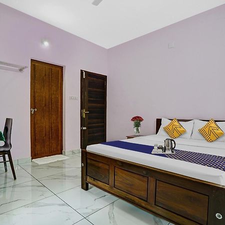 Spot On Shalom Palace Residency Neriyamangalam Экстерьер фото