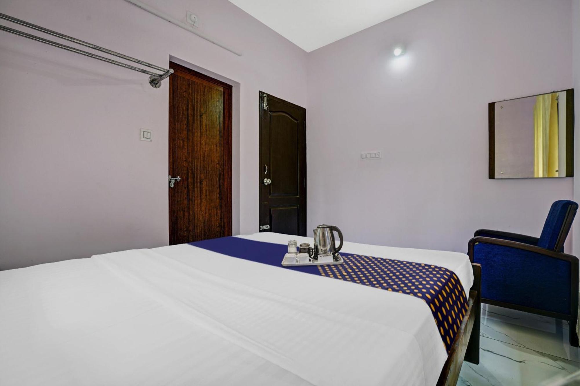 Spot On Shalom Palace Residency Neriyamangalam Экстерьер фото